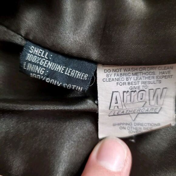 Vakko Vest Brown Leather Suede Collared Button Down Pockets Lined Size M - Picture 5 of 7